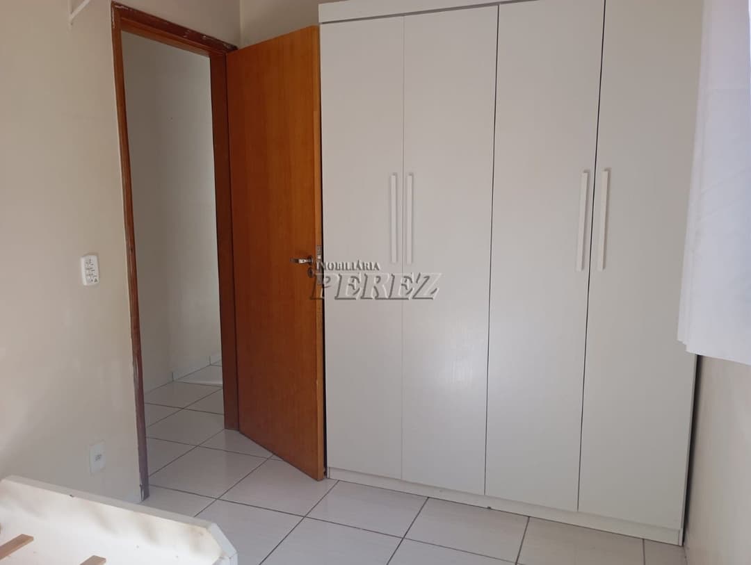 Casa, de 3 quartos, 77 m² para alugar no Colúmbia - Londrina/PR - Foto 9