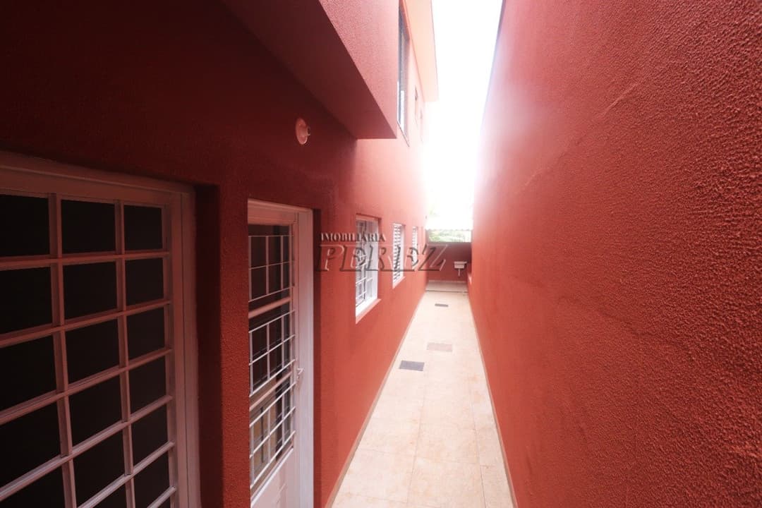 Casa, de 3 quartos, 96 m² para alugar no Bancários - Londrina/PR - Foto 14