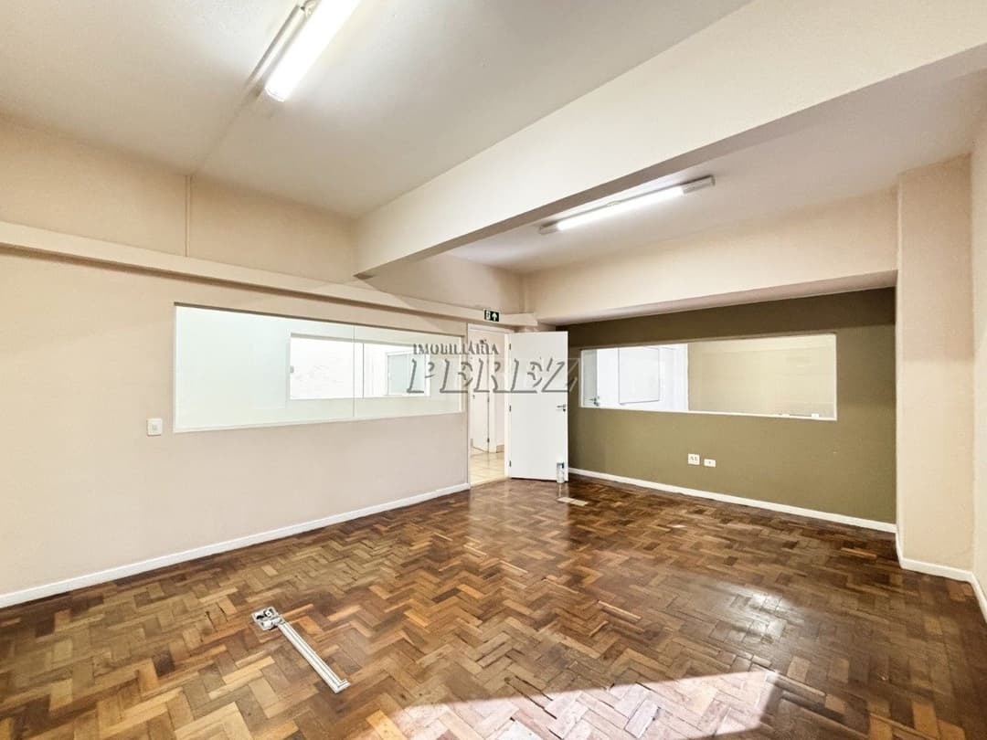 Salas no Edifício Monções, 350 m² para alugar no Centro - Londrina/PR - Foto 1