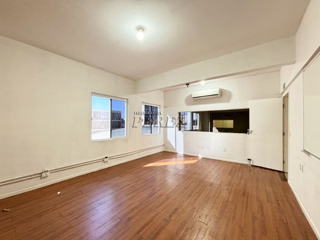 Salas no Edifício Monções, 350 m² para alugar no Centro - Londrina/PR - Foto 13
