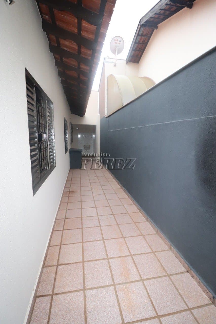 Casa, de 3 quartos, 153 m² à venda no Jardim Tarumã - Londrina/PR - Foto 17