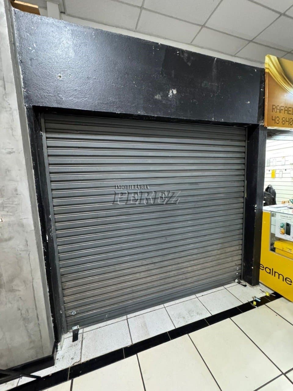 Salas no Galeria Canaã, 9 m² para alugar no Centro - Londrina/PR - Foto 0