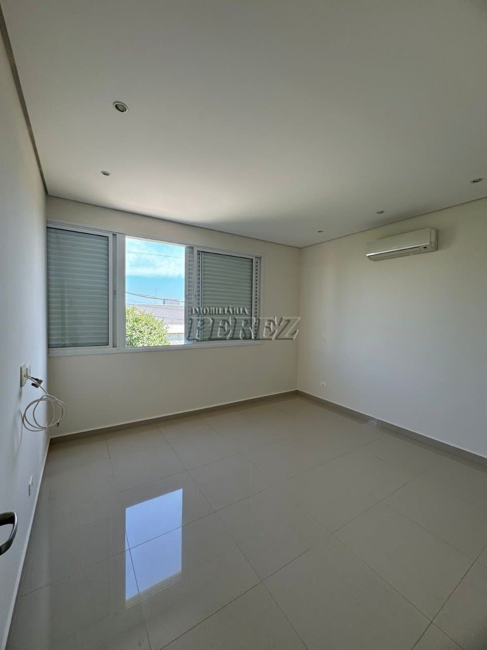 Venda de Sobrado no Condomínio Sun Lake Residence - Exclusividade, conforto e segurança em um dos condomínios mais desejados de Londrina! - Foto 10