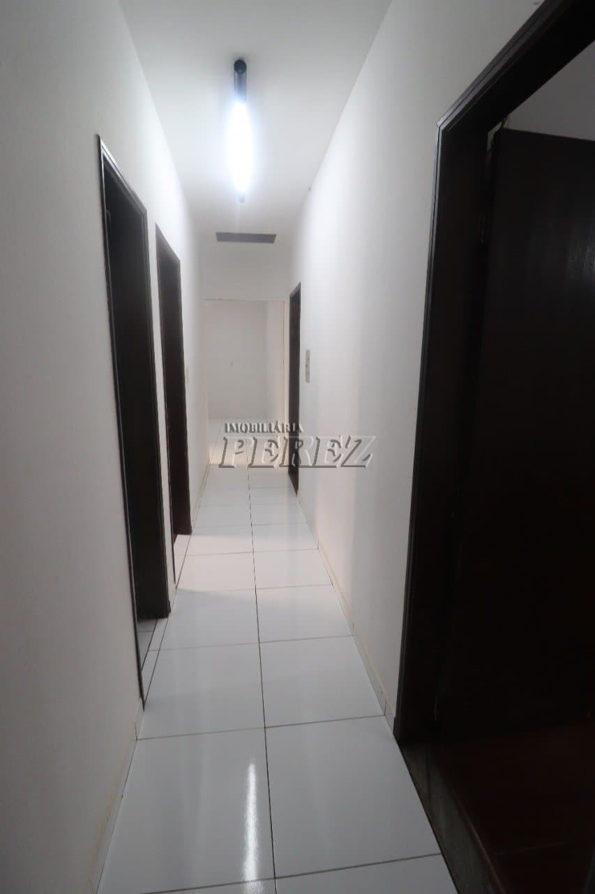 Apartamento, de 3 quartos, 60 m² para alugar no Centro - Londrina/PR - Foto 3