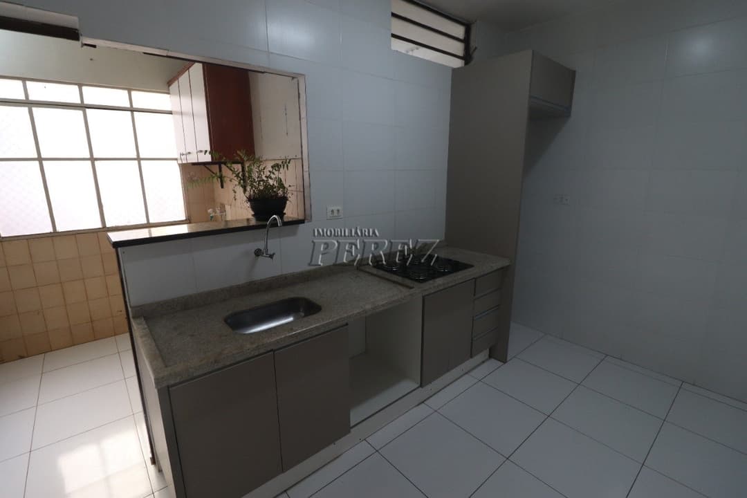 Apartamento, de 3 quartos, 60 m² para alugar no Centro - Londrina/PR - Foto 11
