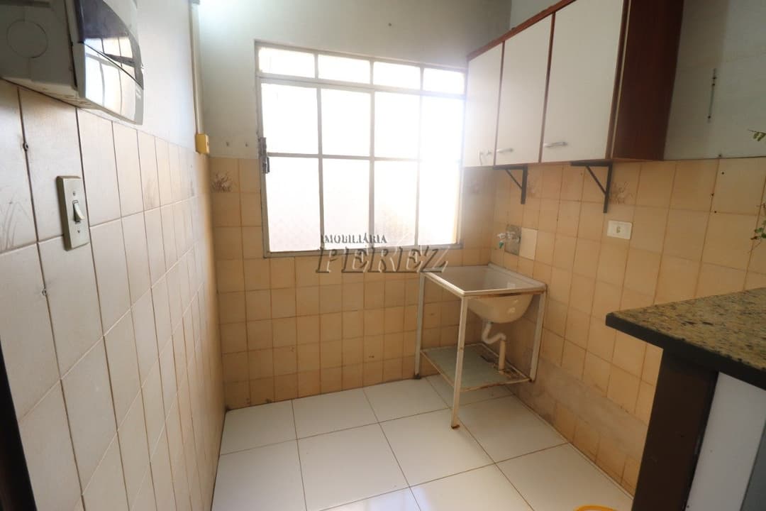 Apartamento, de 3 quartos, 60 m² para alugar no Centro - Londrina/PR - Foto 12