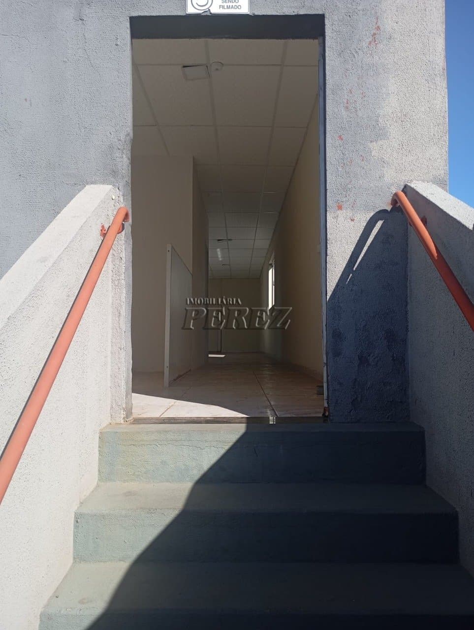 Salas, 170 m² para alugar no Aquilles Sthengel - Londrina/PR - Foto 2