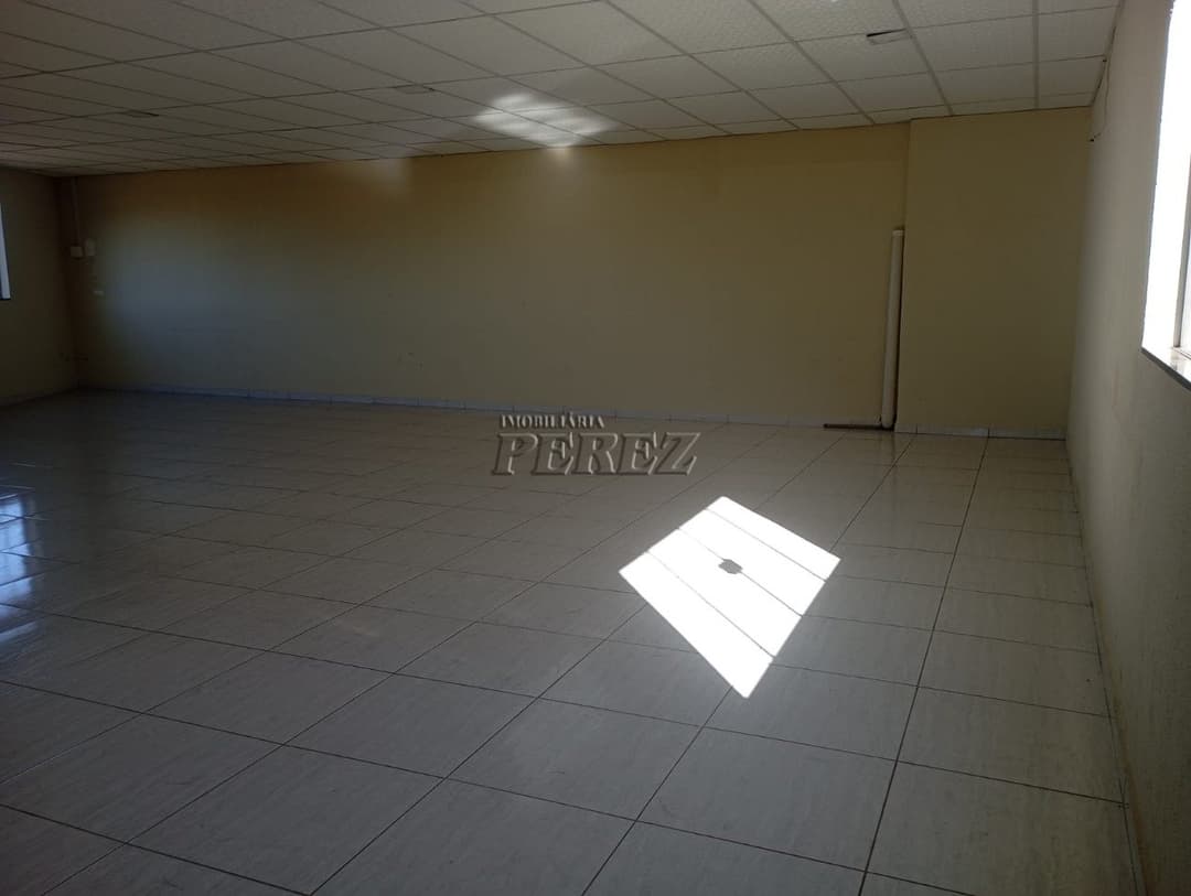 Salas, 170 m² para alugar no Aquilles Sthengel - Londrina/PR - Foto 5