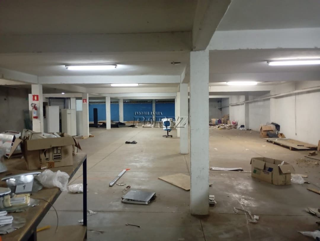 Galpão, 892.77 m² para alugar no Centro - Londrina/PR - Foto 2