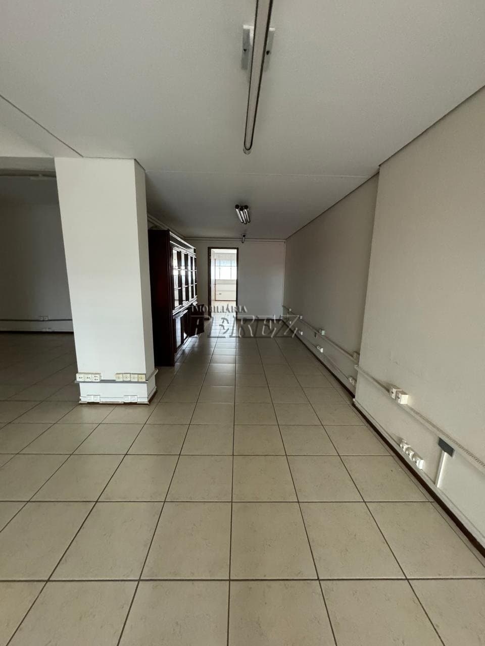 Salas no Edifício Batistella, 213 m² para alugar no Vitória - Londrina/PR - Foto 7