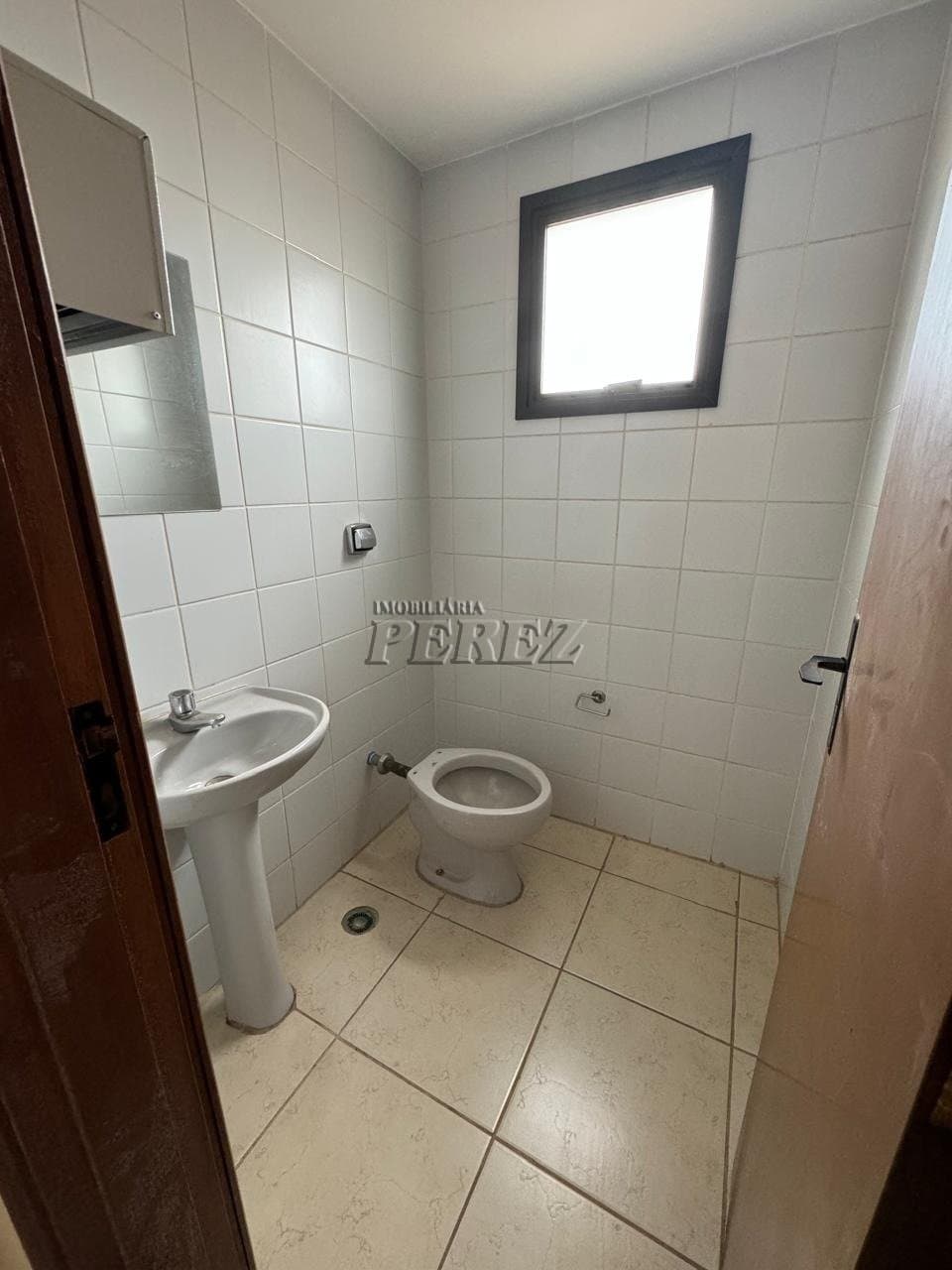 Salas no Edifício Batistella, 213 m² para alugar no Vitória - Londrina/PR - Foto 12