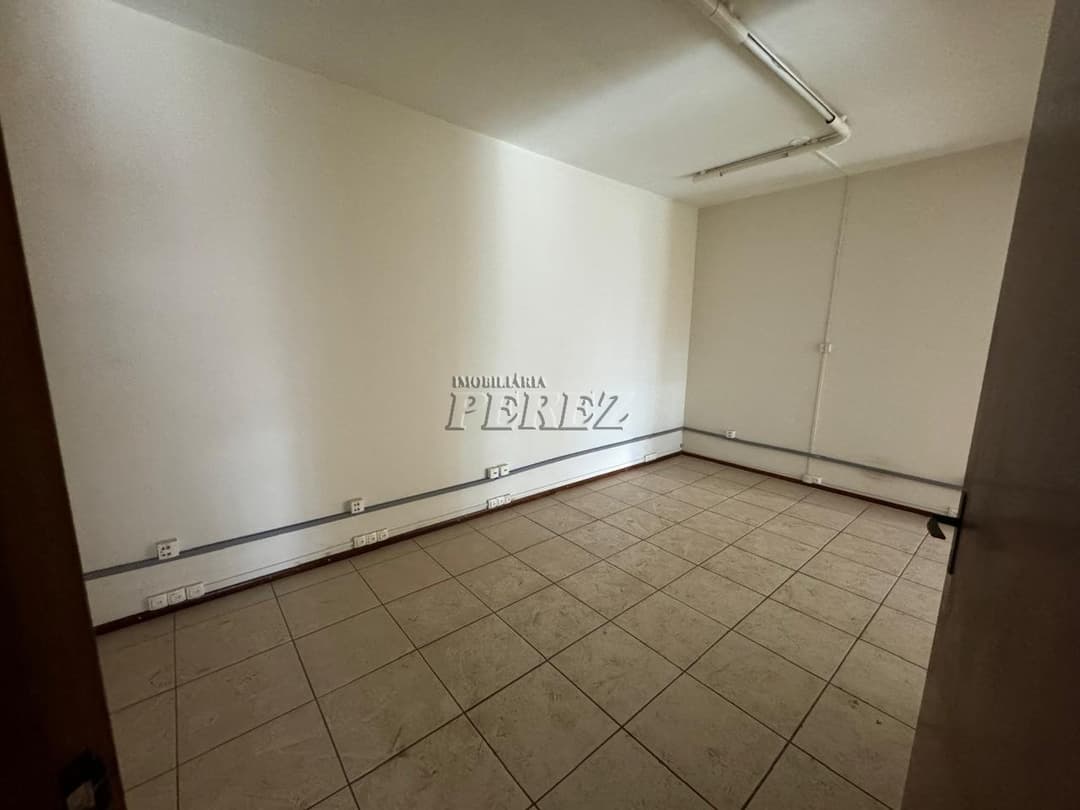 Salas no Edifício Batistella, 213 m² para alugar no Vitória - Londrina/PR - Foto 21