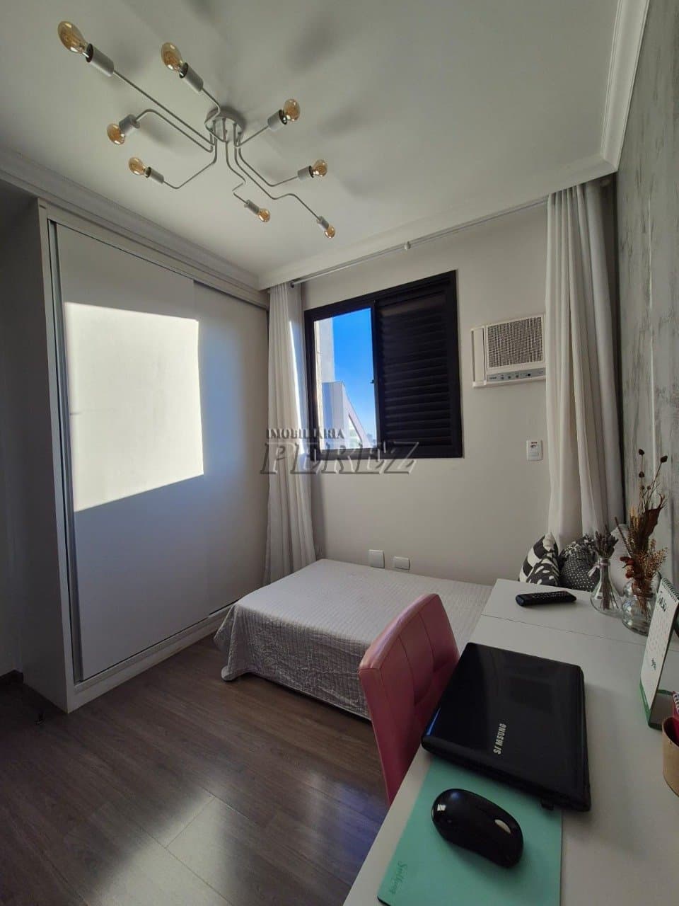 Apartamento no Poeta Mário Romagnolli, de 2 quartos, 76 m² à venda no Centro - Londrina/PR - Foto 11