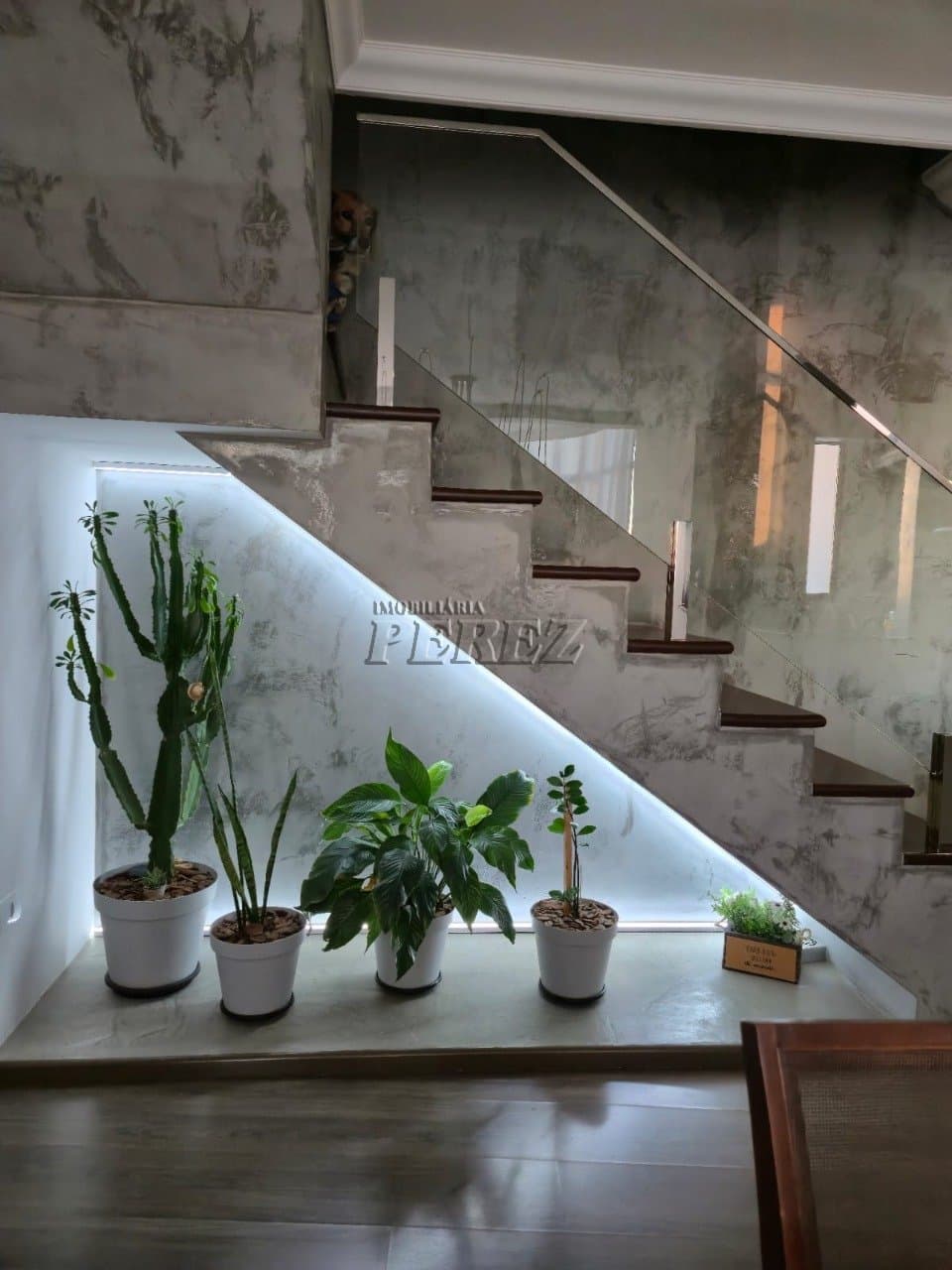 Apartamento no Poeta Mário Romagnolli, de 2 quartos, 76 m² à venda no Centro - Londrina/PR - Foto 5