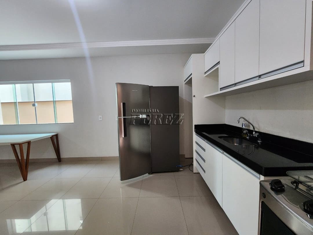 Venda de Sobrado em Condomínio - Conforto e Estilo no Residencial Ouro Verde, em Cambé! - Foto 8