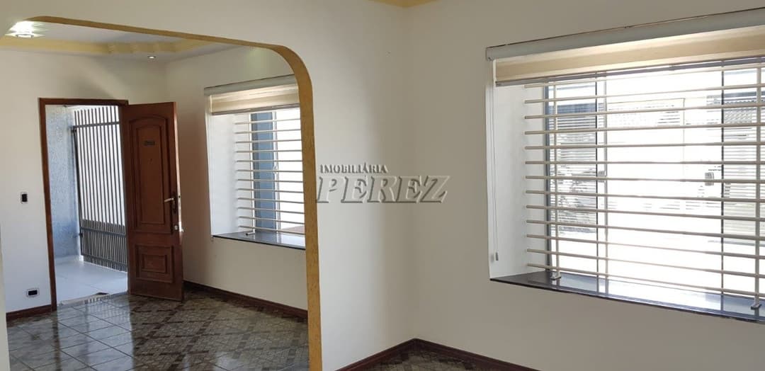 Venda de Casa Térrea no Nilton Gavetti - Reformada, Ampla e Próxima ao Lago Norte! - Foto 6