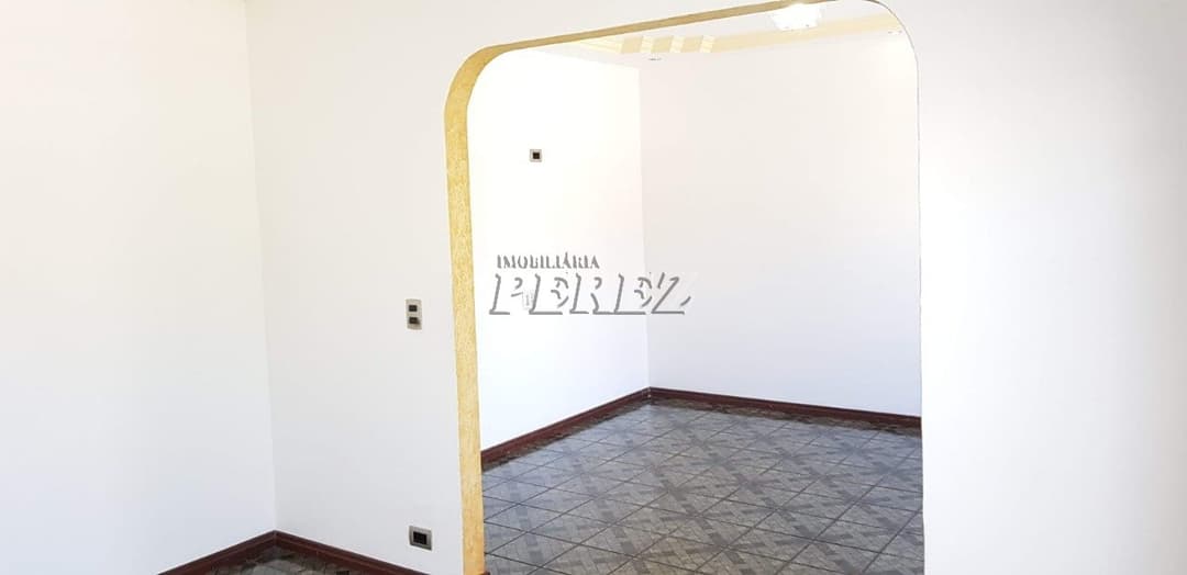 Venda de Casa Térrea no Nilton Gavetti - Reformada, Ampla e Próxima ao Lago Norte! - Foto 16