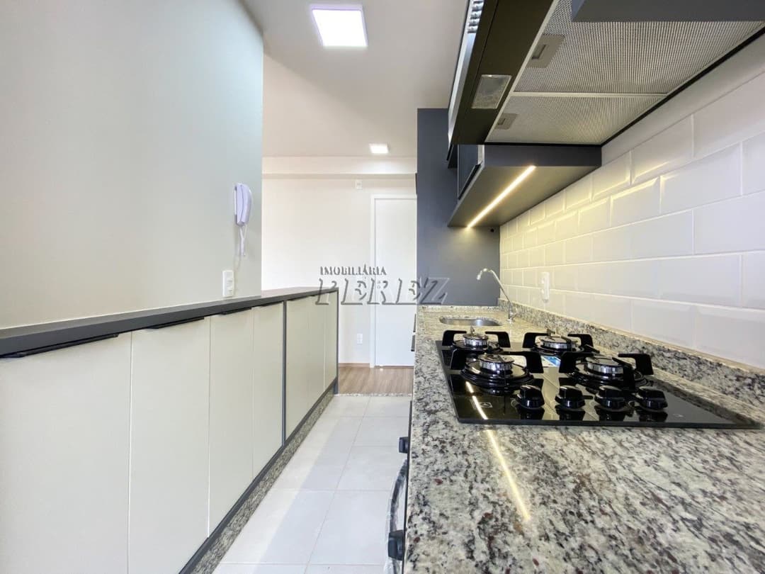 Apartamento para alugar no Edifício Carmel, região sul de Londrina. - Foto 4