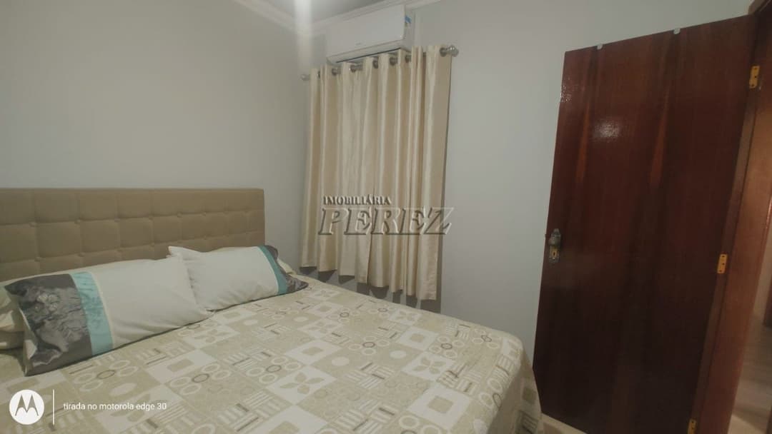 Casa a venda no Jardim Pacaembu - Espaço, conforto e excelente localização em Londrina! - Foto 12