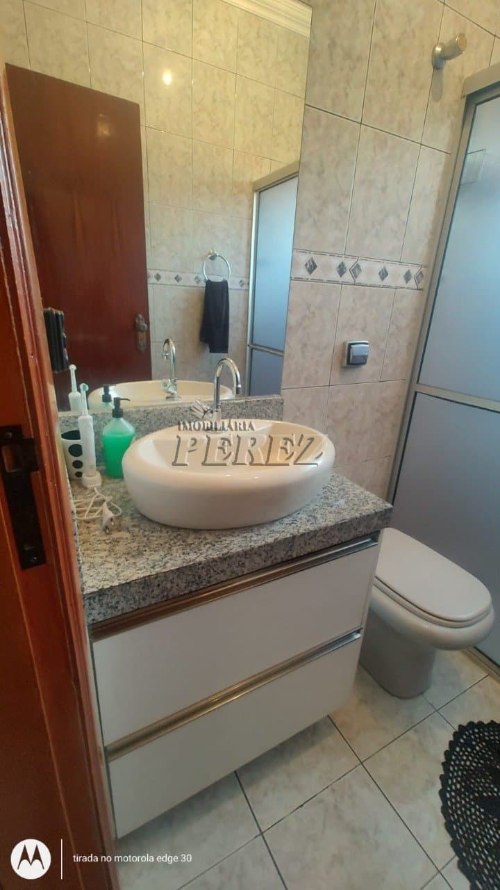 Casa a venda no Jardim Pacaembu - Espaço, conforto e excelente localização em Londrina! - Foto 17
