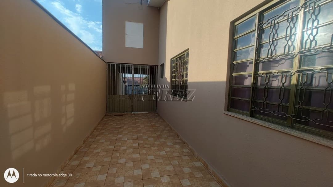 Casa a venda no Jardim Pacaembu - Espaço, conforto e excelente localização em Londrina! - Foto 24