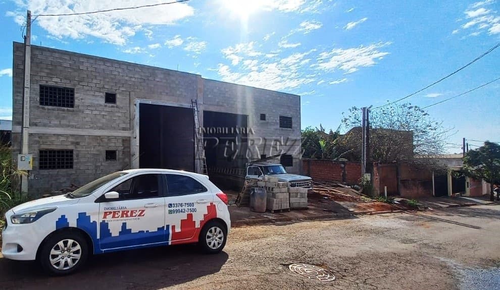 Galpão para alugar na região leste de Londrina, Jardim Marissol. - Foto 0
