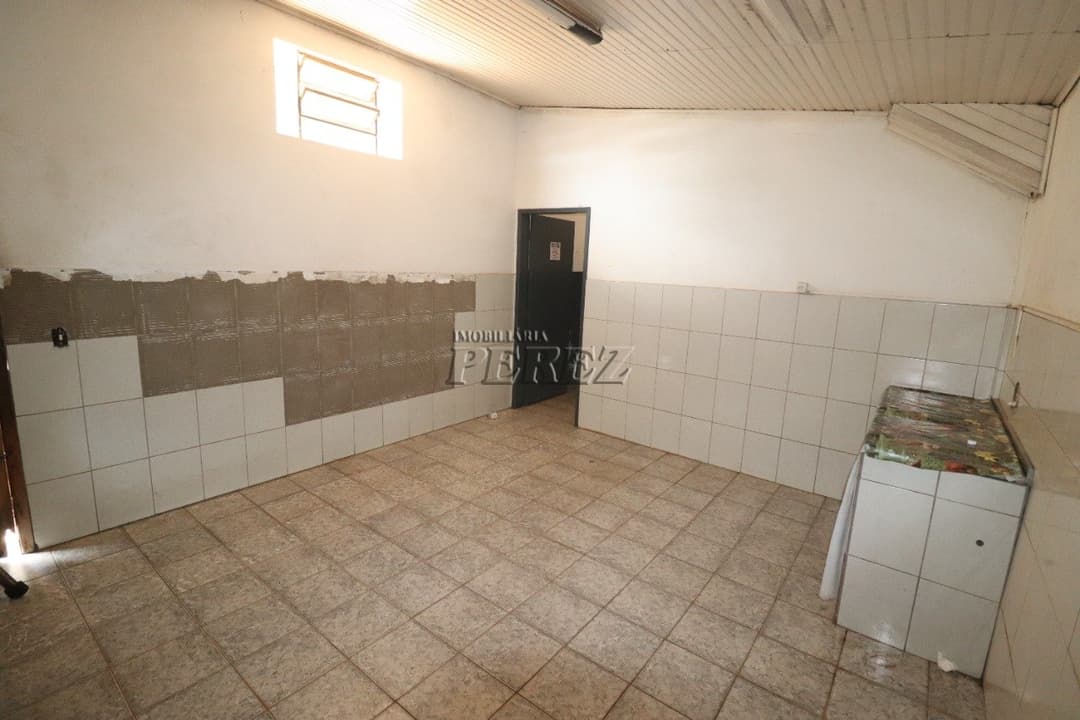 Barracão para alugar na Av Arthur Thomas, região oeste de Londrina. - Foto 15