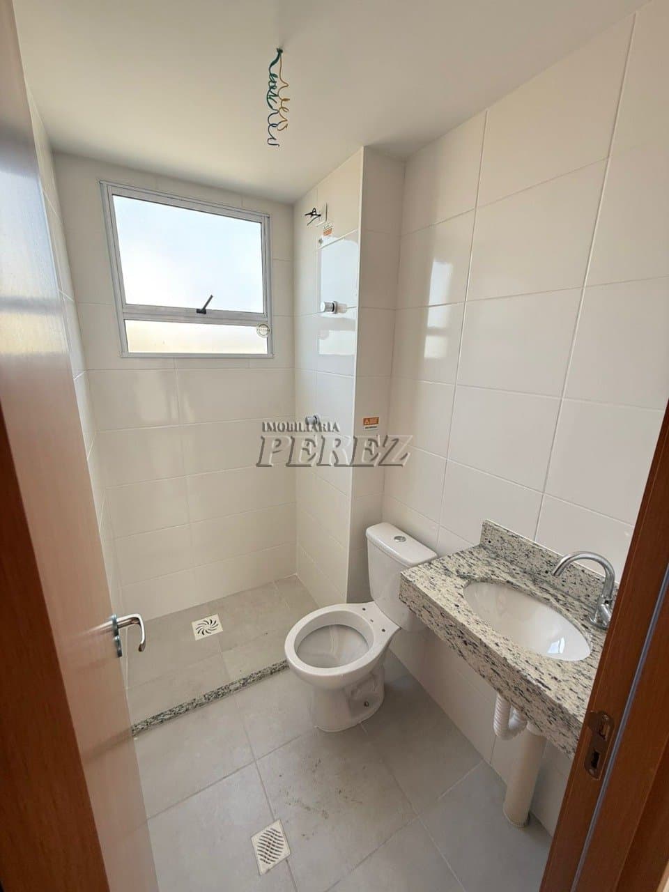 Apartamento à venda no Lago Di Lucerna - Conforto, lazer completo e localização estratégica na Zona Leste de Londrina! - Foto 8