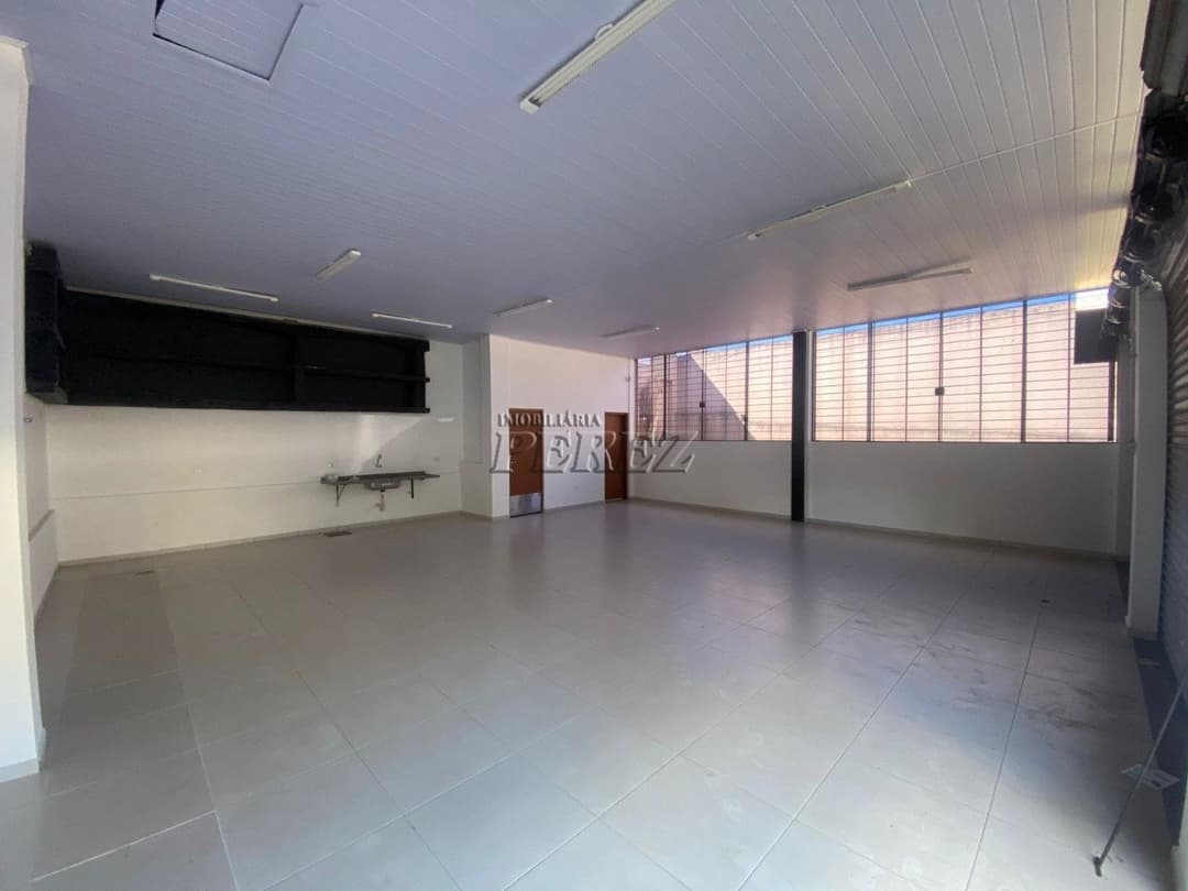 Loja comercial para alugar na Av Tiradentes, região central de Londrina - Foto 1