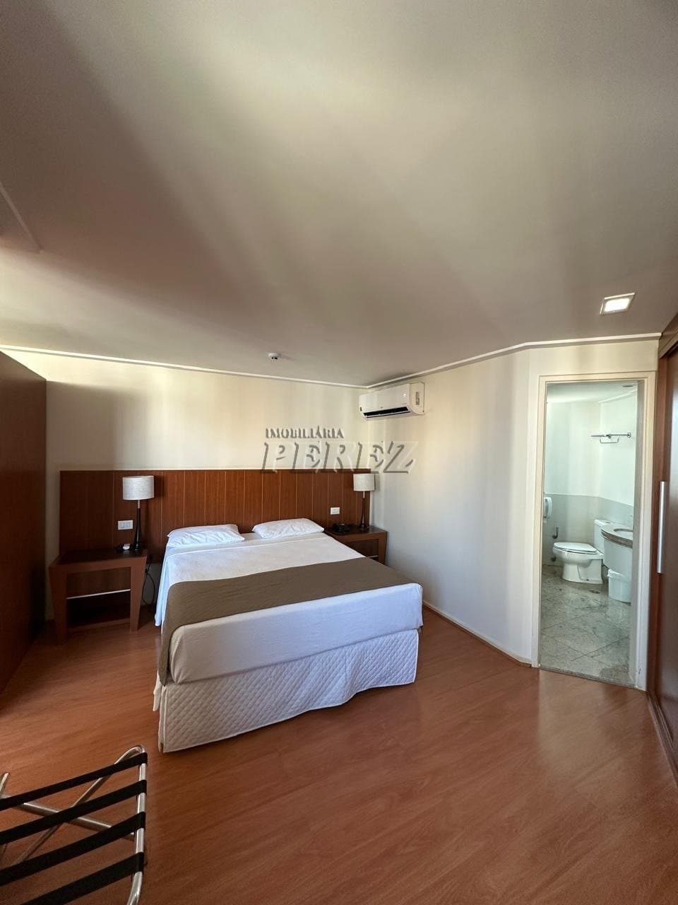 Flat a venda, mobiliado no Boulevard Hotel!  Seu investimento com alto padrão no coração de Londrina - Foto 5