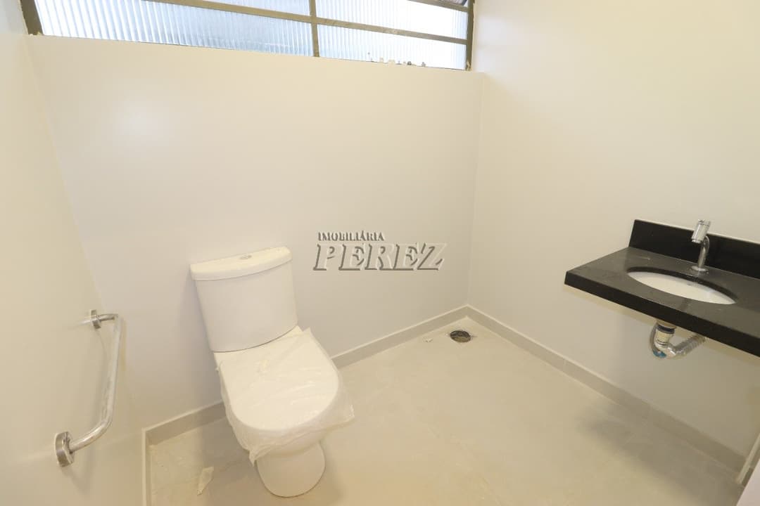 Sala comercial para alugar no Lago Parque, região central de Londrina. - Foto 5