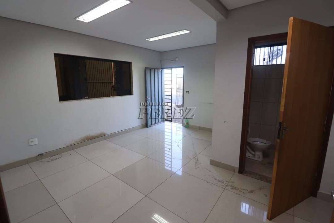 Galpão para alugar na Av. Angelina Ricci Vezozo, região norte de Londrina. - Foto 20