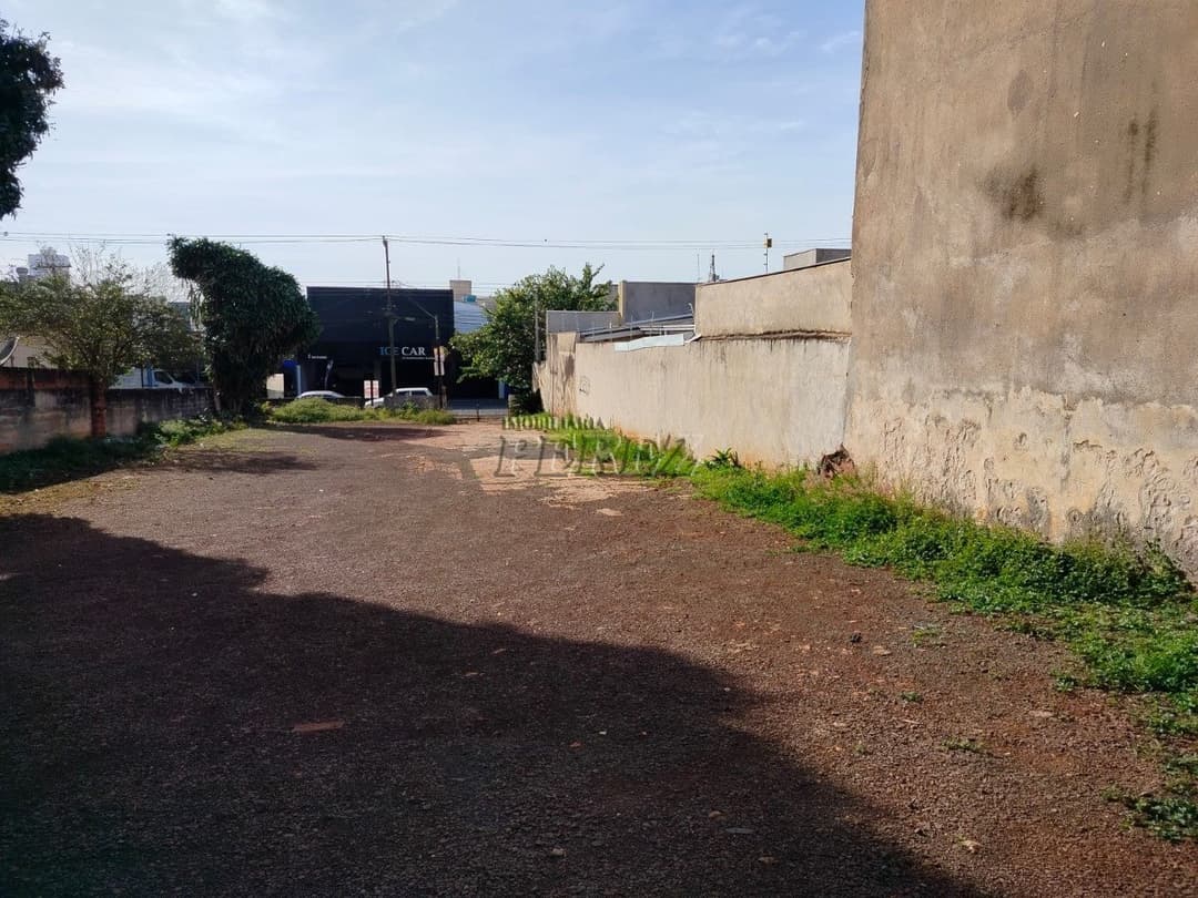 Terreno à venda no CENTRO de Londrina - localização privilegiada e alto potencial de valorização! - Foto 4