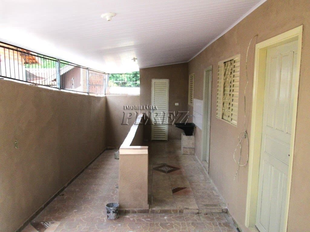 Casa, de 1 quarto à venda no Parque Residencial Joaquim Toledo Piza - Londrina/PR - Foto 1