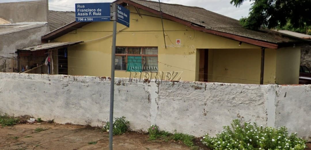 Venda de casa no Bairro Luiz de Sá - Casa de esquina com excelente terreno na Zona Norte de Londrina! - Foto 1