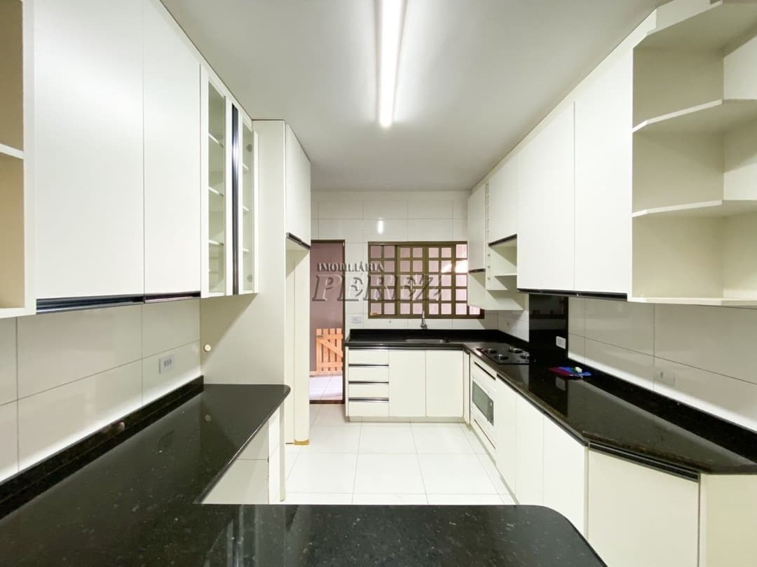 Casa para alugar no Jardim Guararapes, região leste de Londrina. - Foto 3
