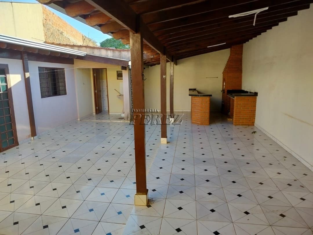 Casa para alugar no Bairro Aquiles Stenghel - Conforto e Praticidade para Você! - Foto 11