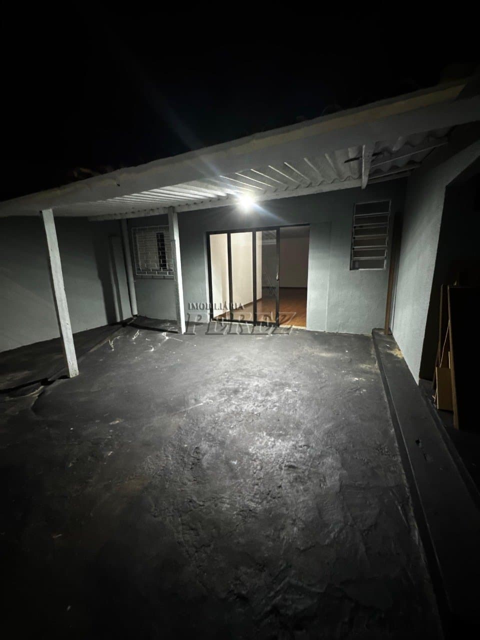 Casa para alugar na região leste de Londrina, bairro Brasília. - Foto 12