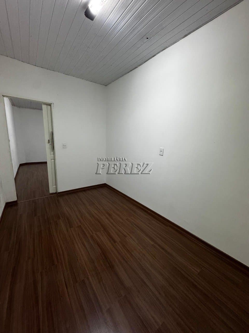Casa para alugar na região leste de Londrina, bairro Brasília. - Foto 8