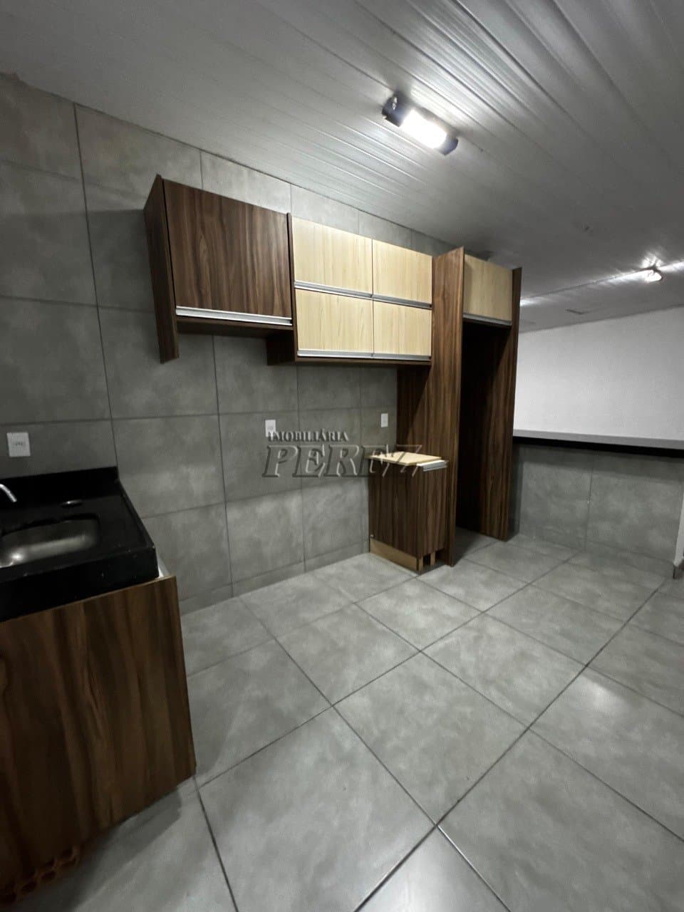 Casa para alugar na região leste de Londrina, bairro Brasília. - Foto 5