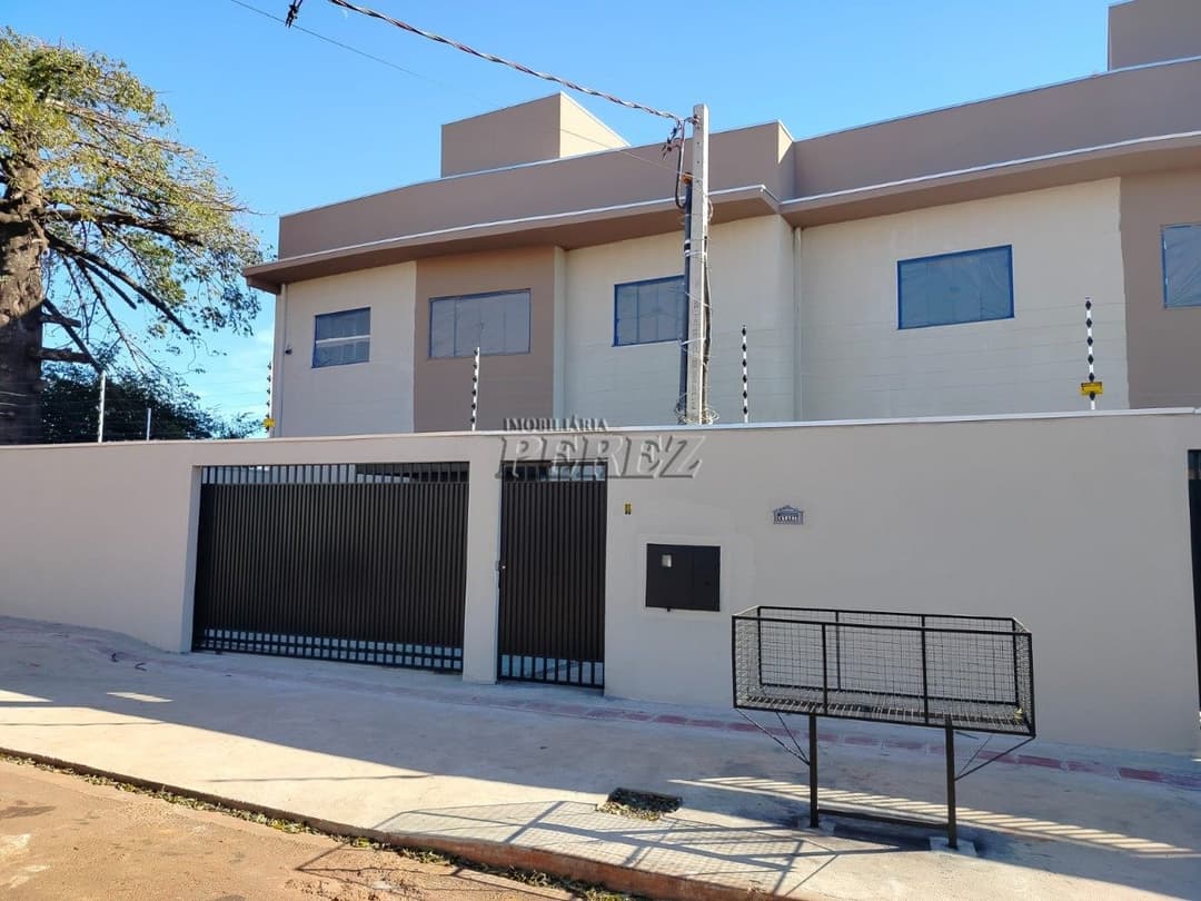 Apartamento para alugar no bairro Interlagos, região leste de Londrina - Foto 4