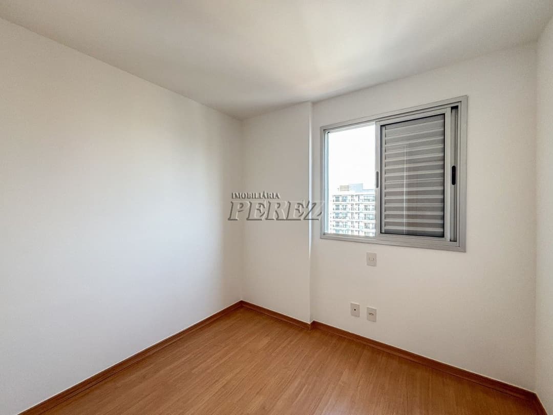 Apartamento para alugar no Edifício Verano, no centro de Londrina. - Foto 13