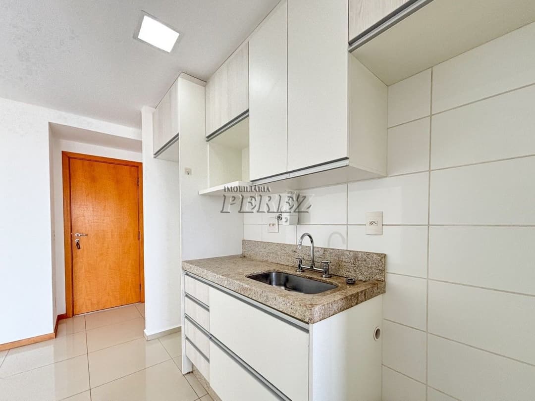 Apartamento para alugar no Edifício Verano, no centro de Londrina. - Foto 4