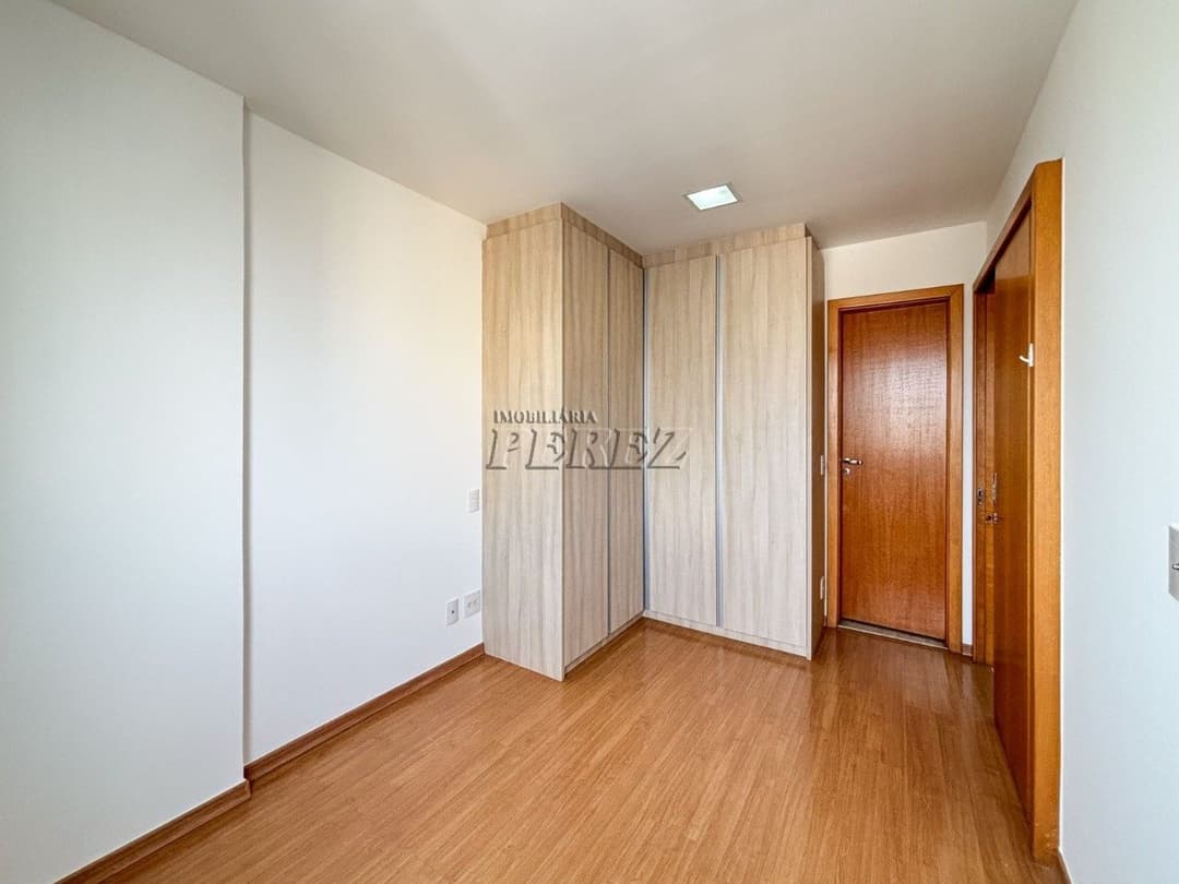 Apartamento para alugar no Edifício Verano, no centro de Londrina. - Foto 14