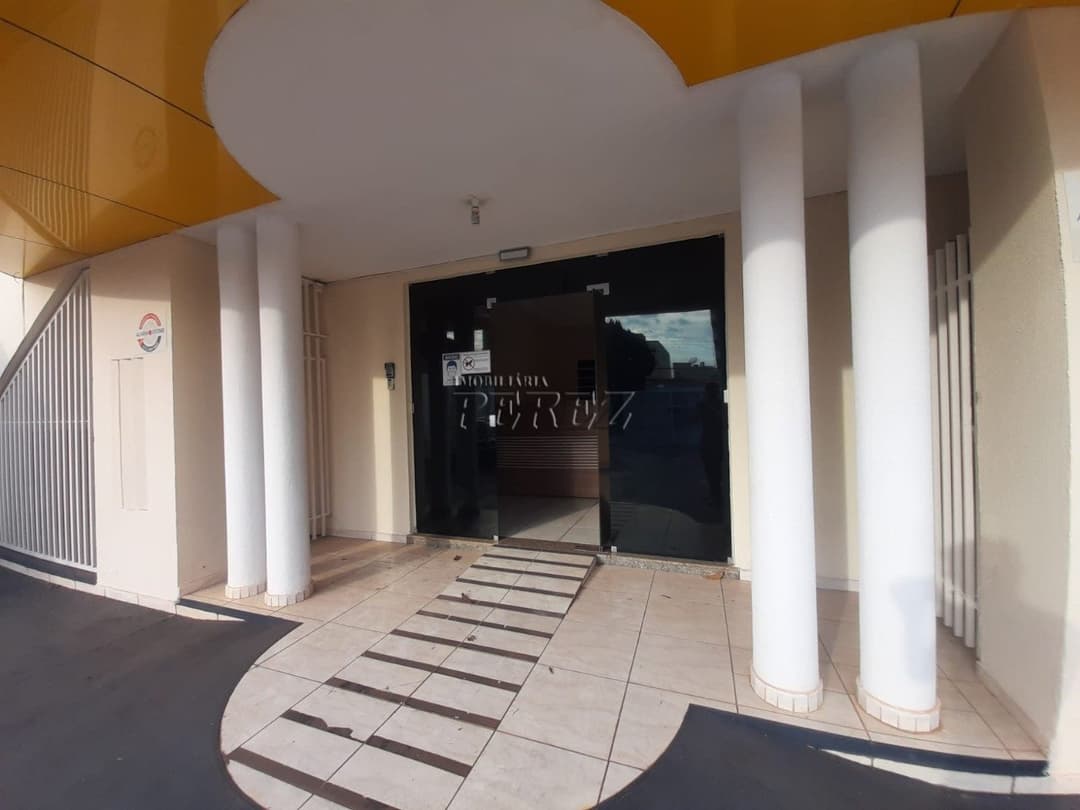 Imóvel comercial para alugar no centro de Londrina, Rua Professor João Cândido - Foto 4