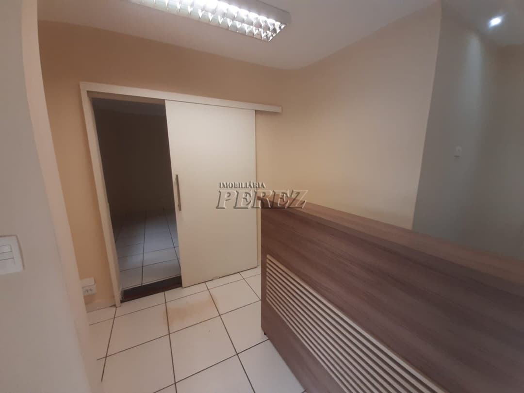 Imóvel comercial para alugar no centro de Londrina, Rua Professor João Cândido - Foto 6