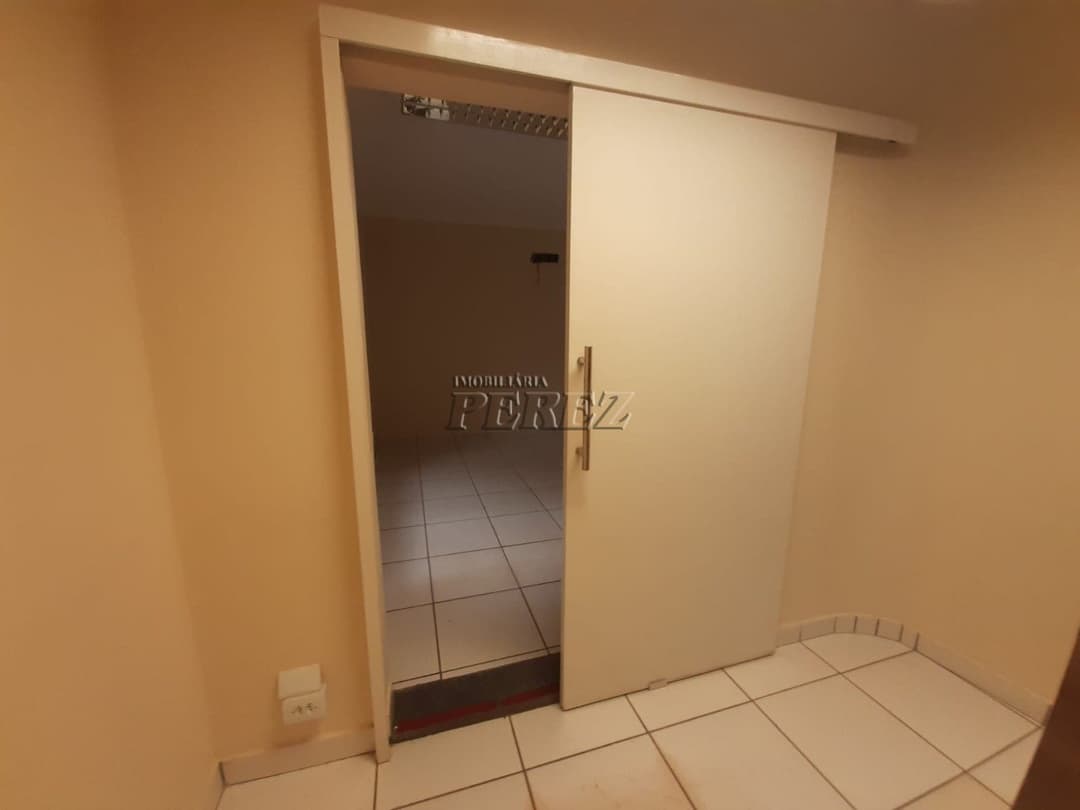 Imóvel comercial para alugar no centro de Londrina, Rua Professor João Cândido - Foto 9