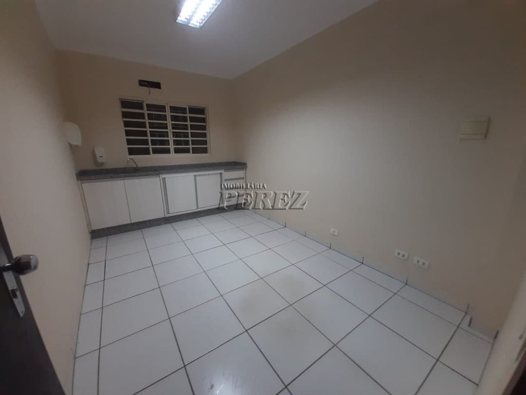 Imóvel comercial para alugar no centro de Londrina, Rua Professor João Cândido - Foto 17