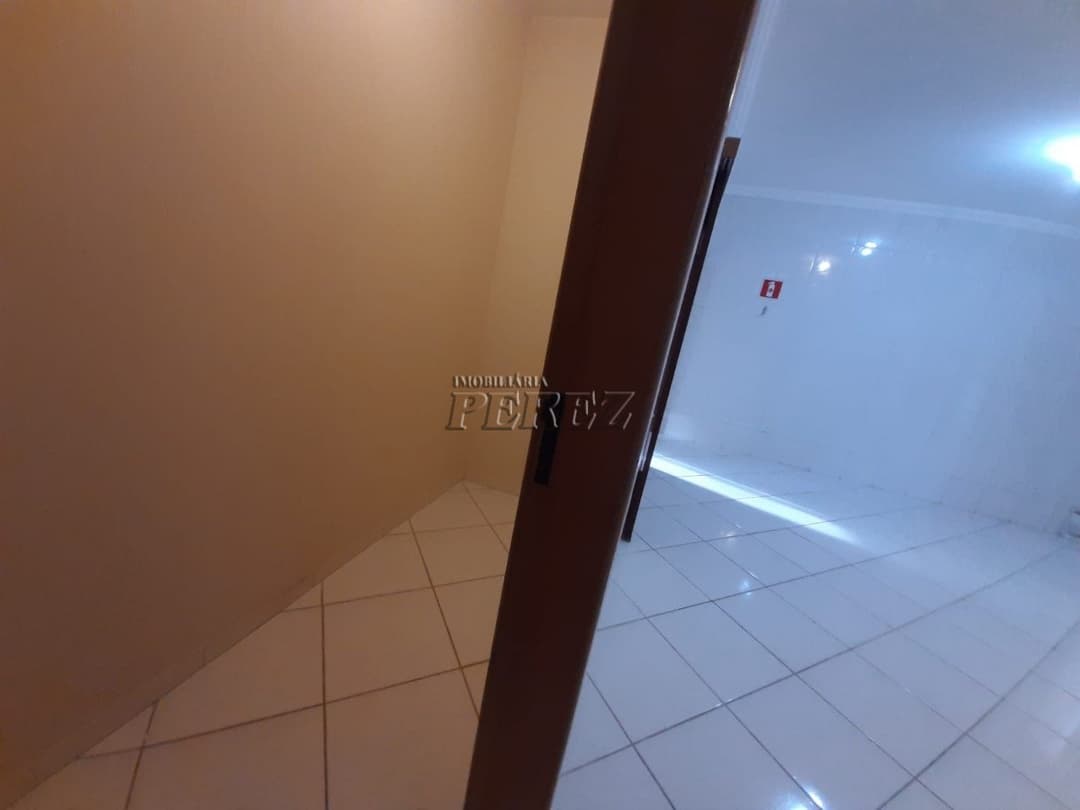 Imóvel comercial para alugar no centro de Londrina, Rua Professor João Cândido - Foto 41