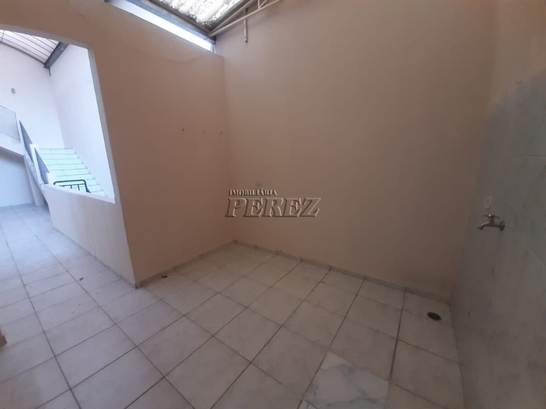 Imóvel comercial para alugar no centro de Londrina, Rua Professor João Cândido - Foto 56